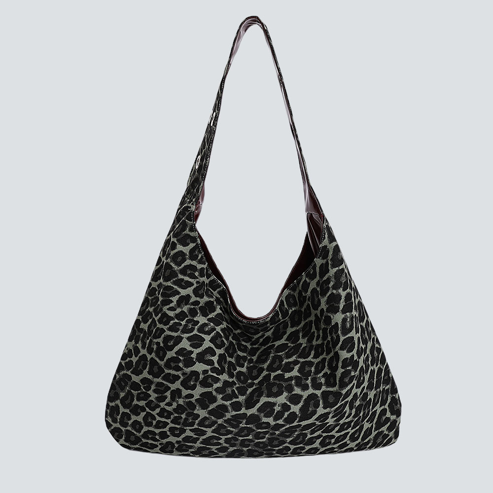 Patent Leather Leopard Print Reversible Shoulder Bag - Image 3