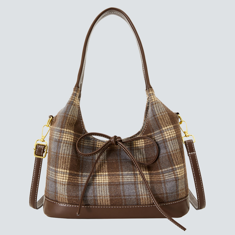 Elegant Patterned Tote Bag - Image 3